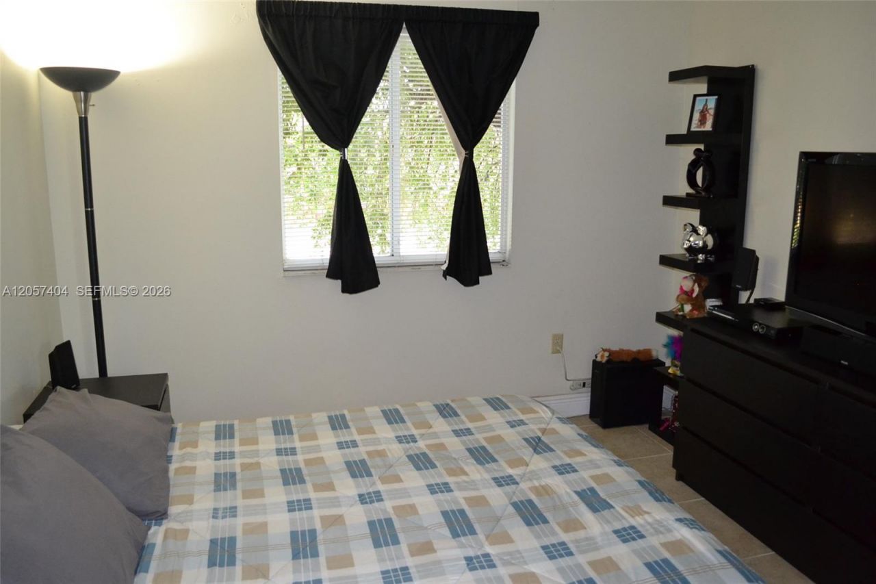 15201 SW 80th St , Unit 207, Miami, FL 33193 Photo
