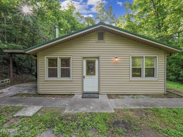 324 Whaley Way, Sevierville, TN 37876
