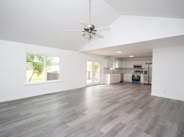 3104 Fawn Leap Drive, Lawrenceburg, KY 40342