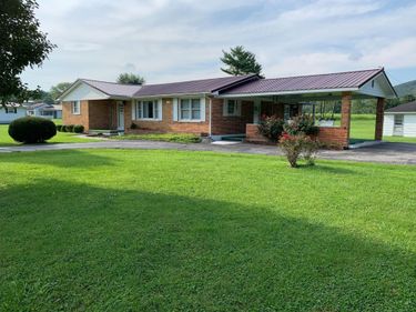 2984 Clarksburg Road, Vanceburg, KY 41179