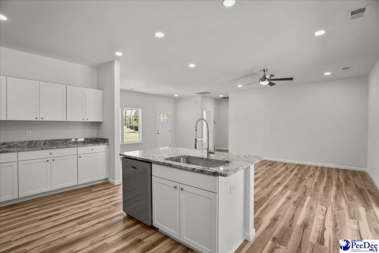 1022 Watkins Lane Photo 13