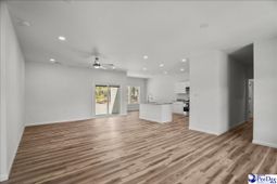 1022 Watkins Lane photo 4