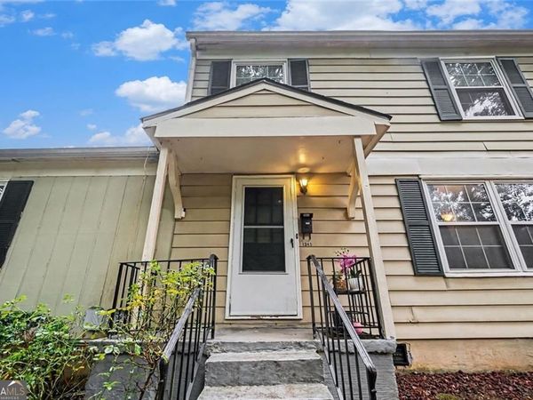 1345 Old Coach Road SW, Unit 15, Marietta, GA 30008