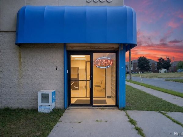 9600 Dexter Avenue , Detroit, MI 48206
