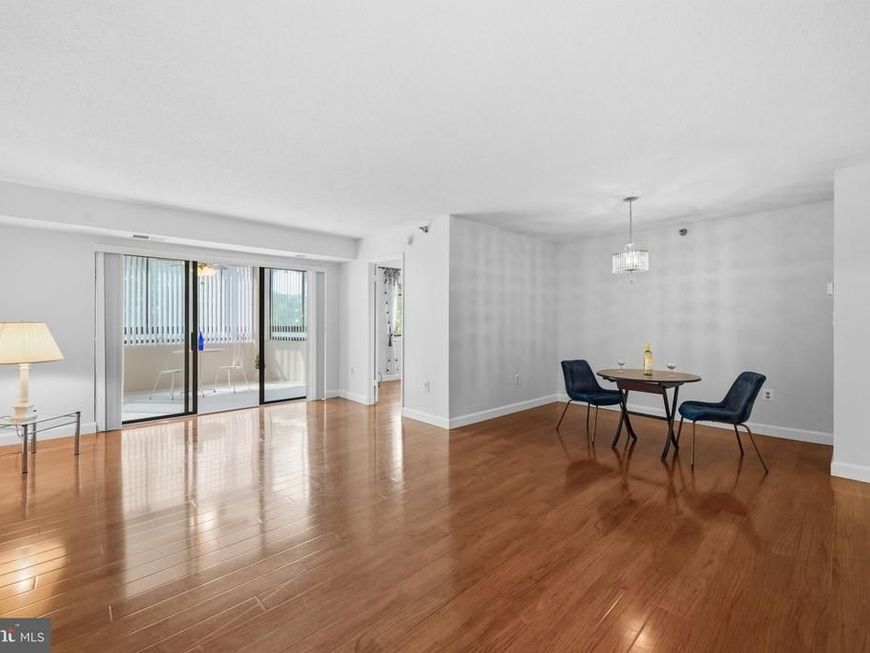 15100 Interlachen Drive, Unit 4-124, Silver Spring, MD 20906 Main Photo
