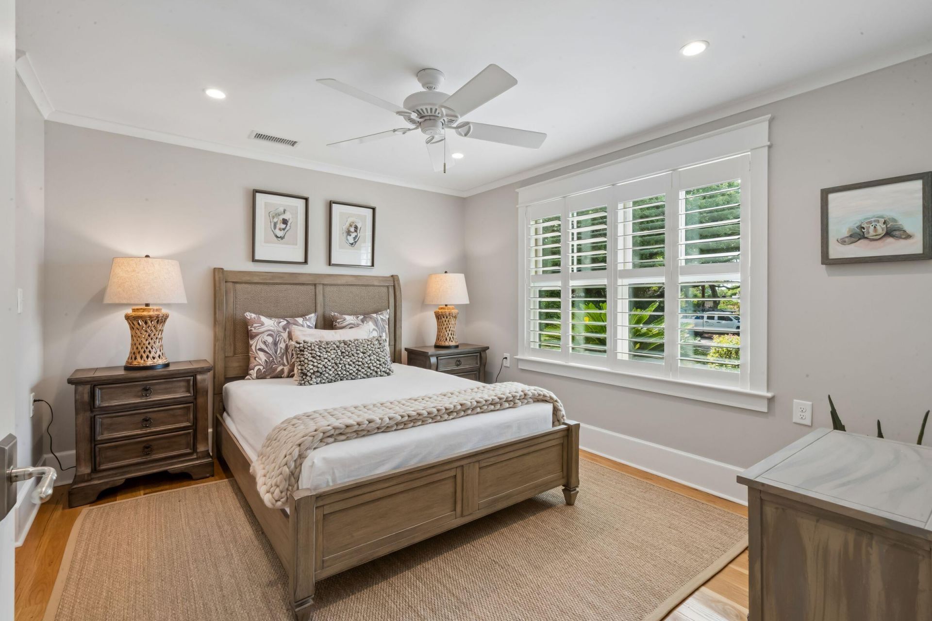 10 Eugenia Avenue Photo 16