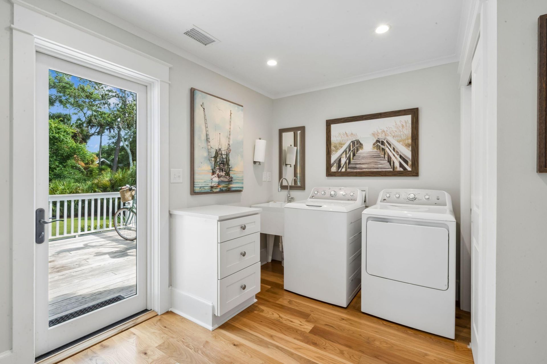 10 Eugenia Avenue Photo 22