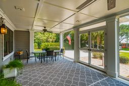 10 Eugenia Avenue photo 4