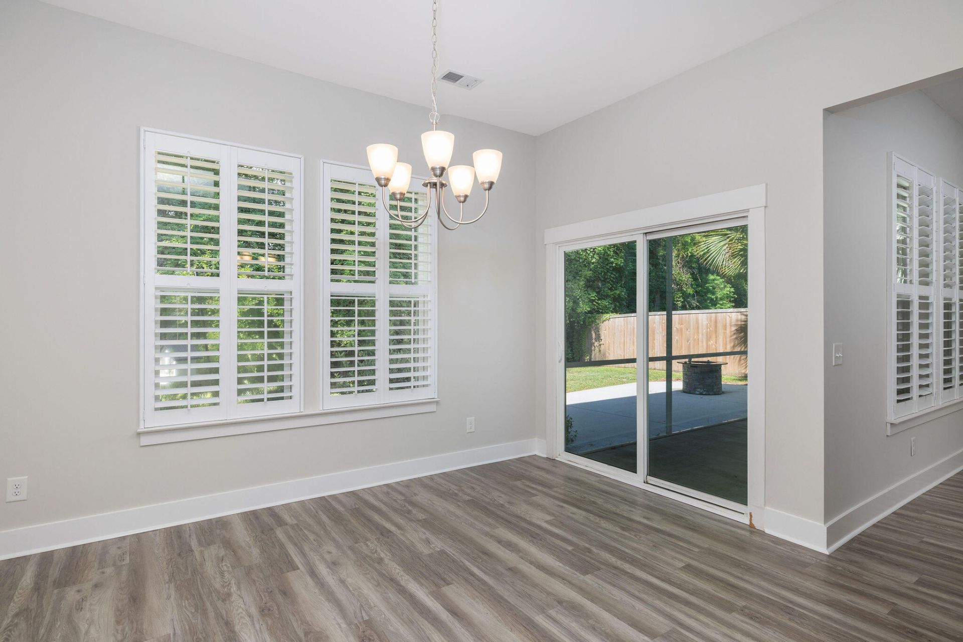 2387 Lantern Street Photo 21