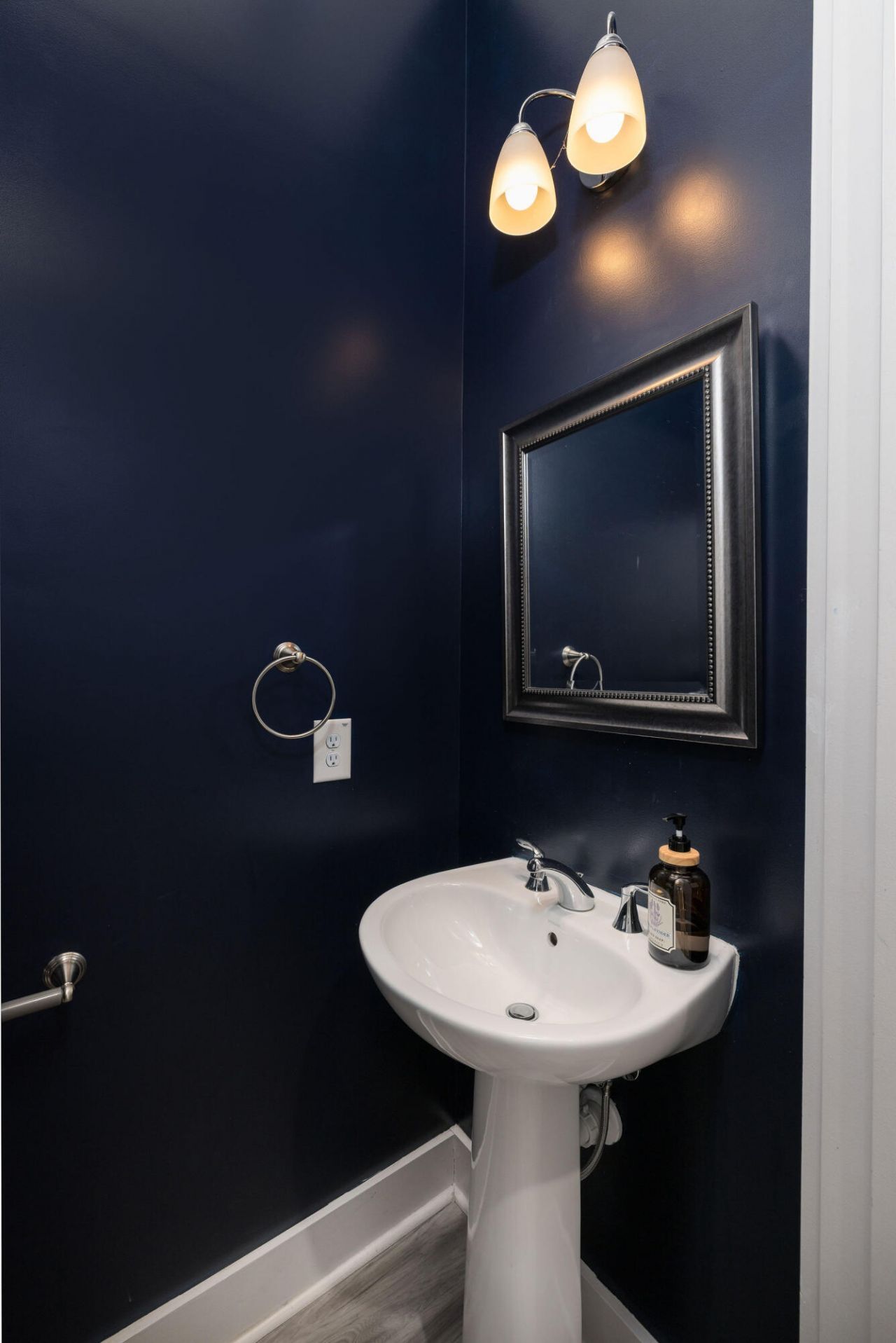 2387 Lantern Street Photo 24