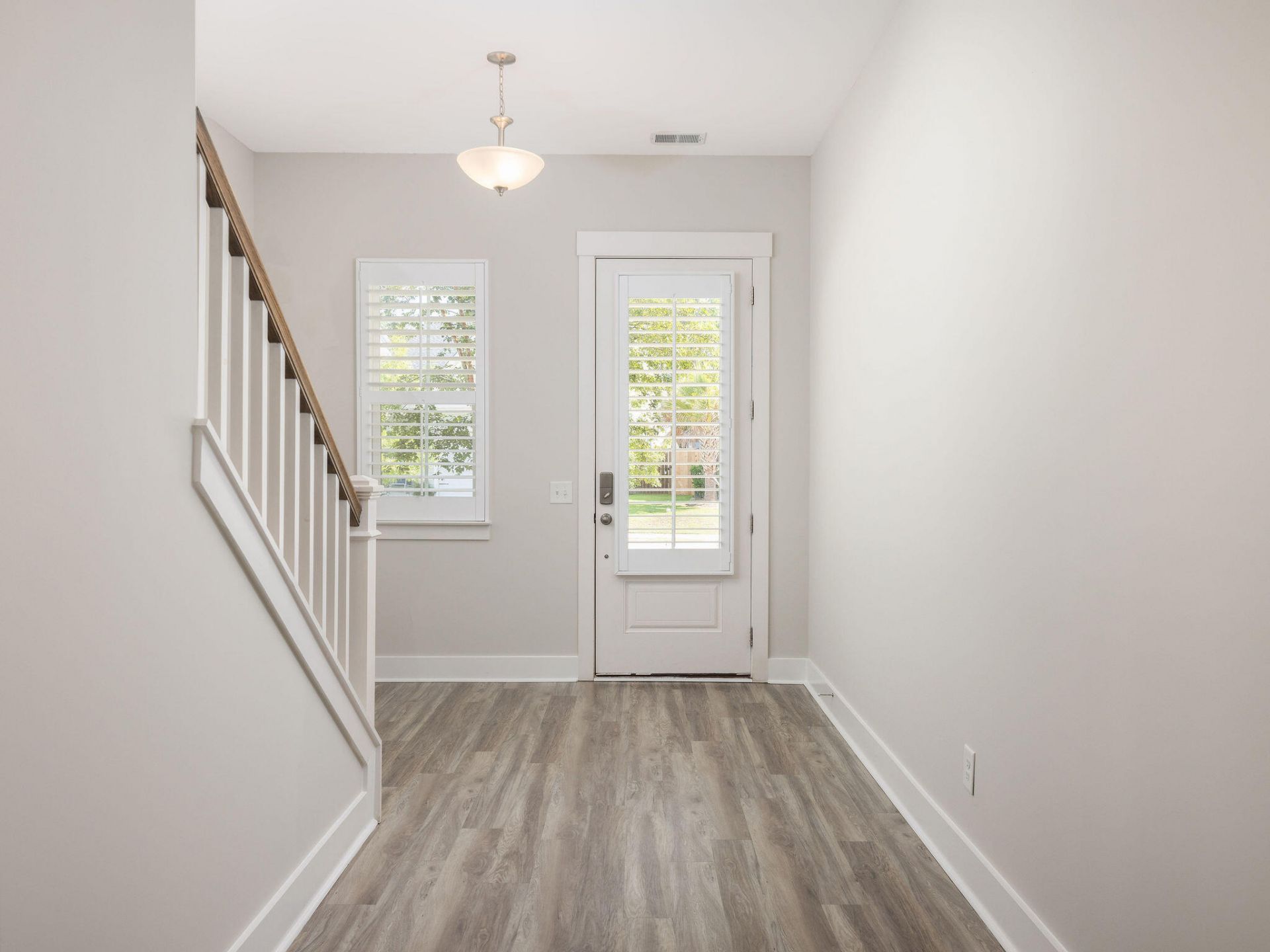 2387 Lantern Street Photo 25