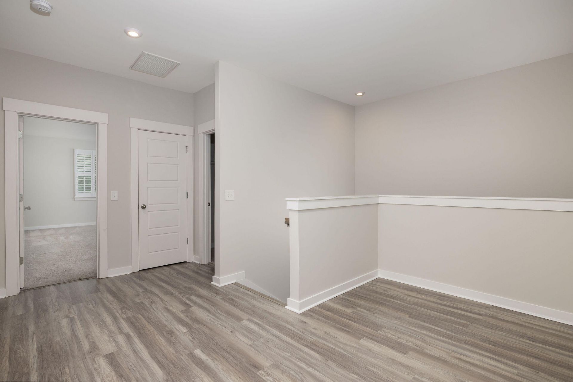 2387 Lantern Street Photo 26