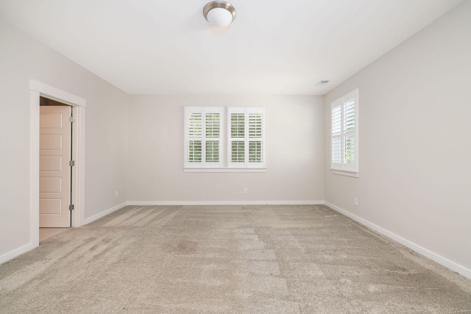 2387 Lantern Street Photo 28