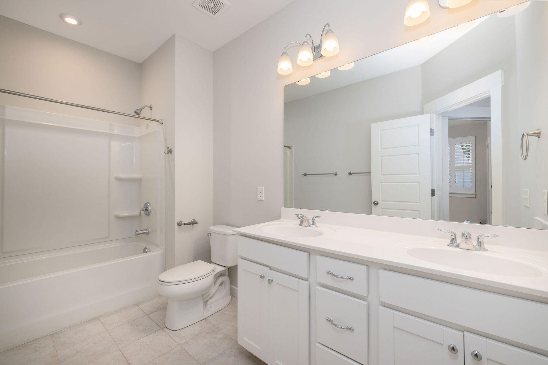 2387 Lantern Street Photo 38