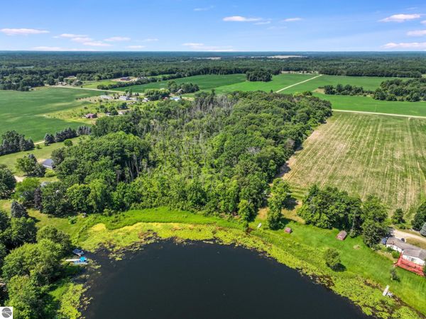 Lumberjack Road N, Riverdale, MI 48877