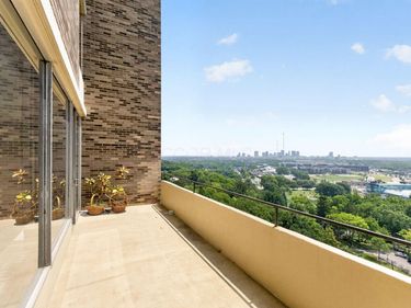 1000 Urlin Avenue, Unit 1509, Grandview Heights, OH 43212