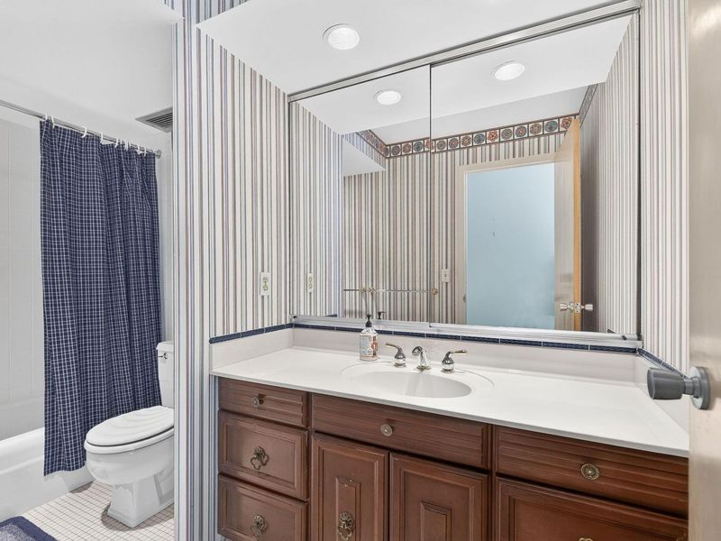 1000 Urlin Avenue, Unit 1509, Grandview Heights, OH 43212 Photo 14