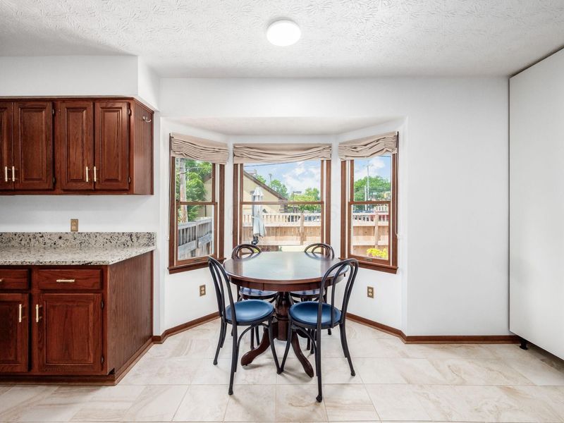 27 E South Street, Worthington, OH 43085 Photo 16
