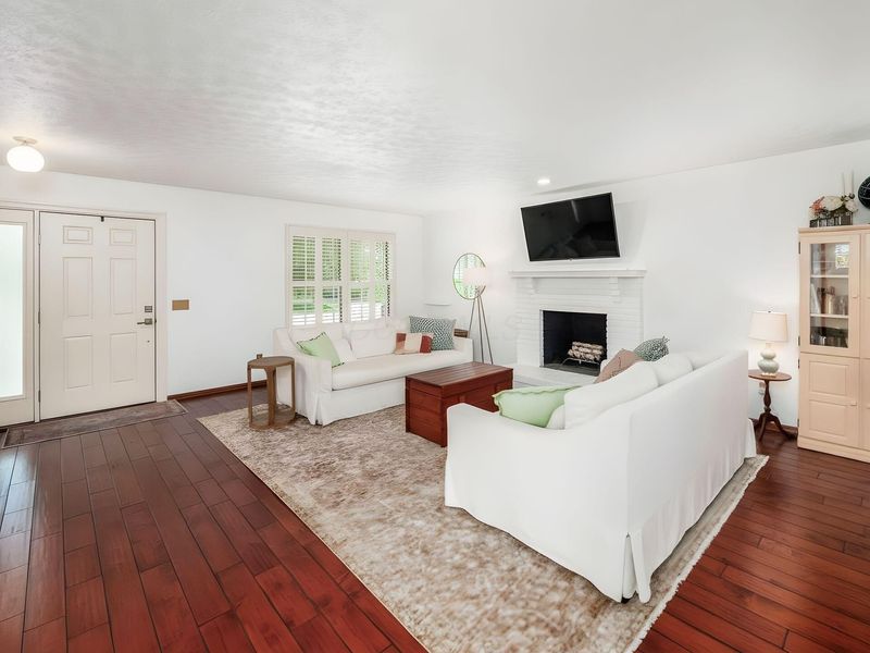 27 E South Street, Worthington, OH 43085 Photo 9