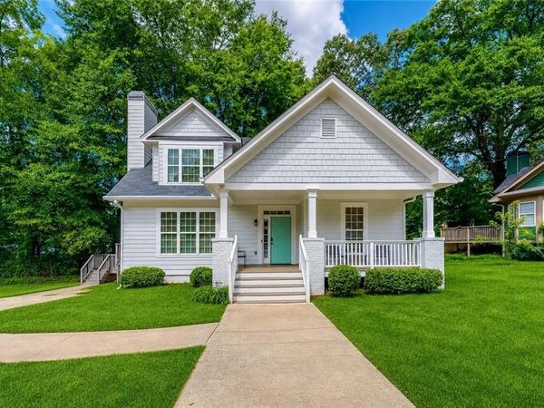 3277 College Street , College Park, GA 30337