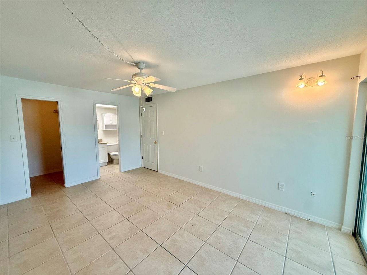 5111 Amulet Drive, Unit B105, New Port Richey, FL 34652 Photo