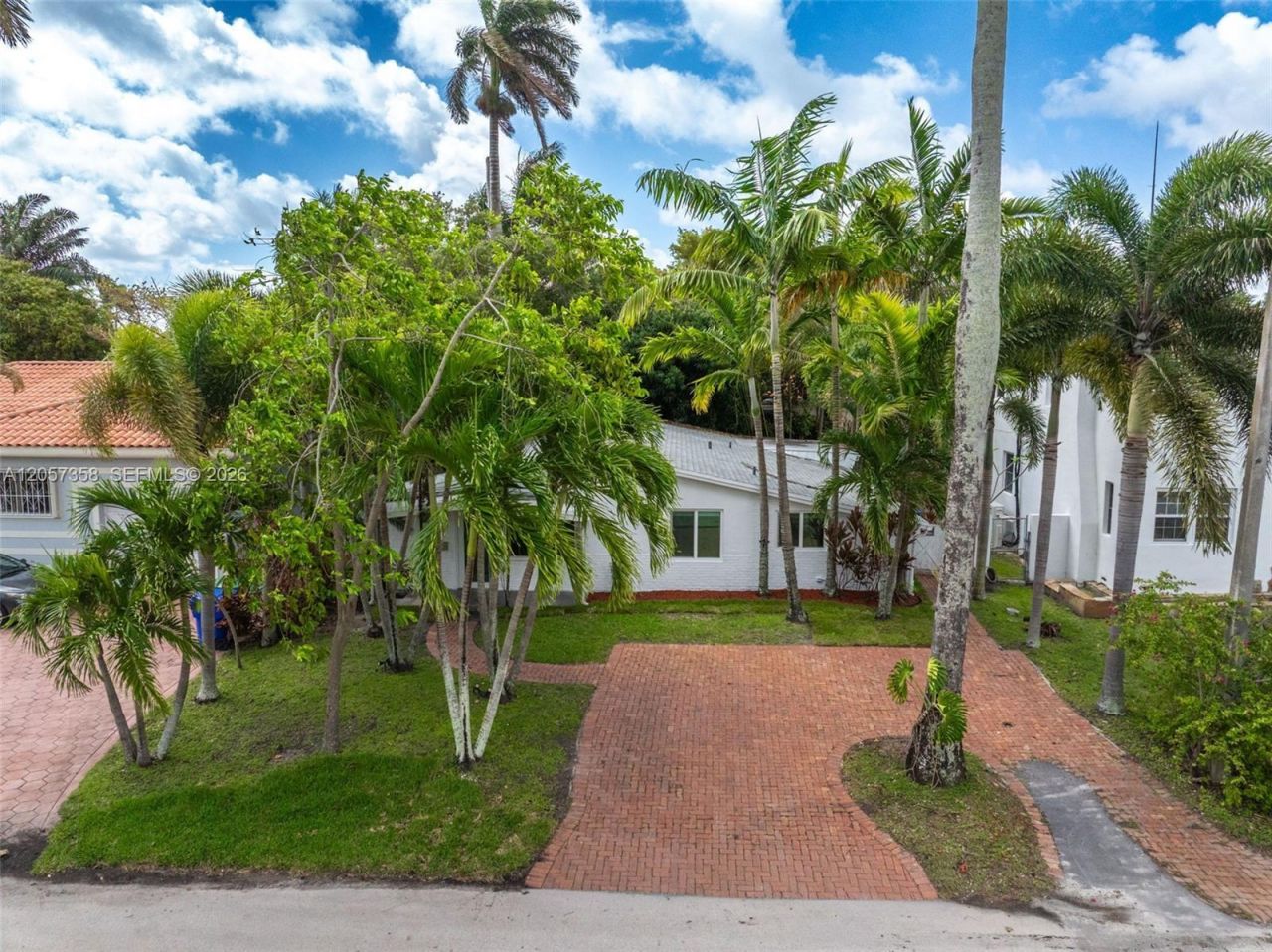 1104 NE 85th St , Miami, FL 33138 Photo