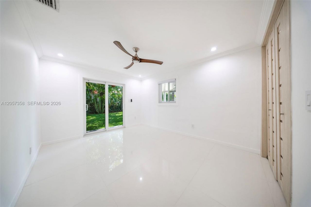 1104 NE 85th St , Miami, FL 33138 Photo