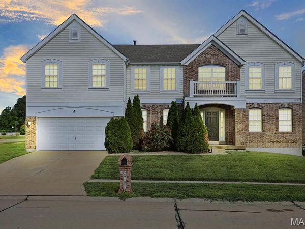 2701 Emerald Creek Court , Florissant, MO 63031