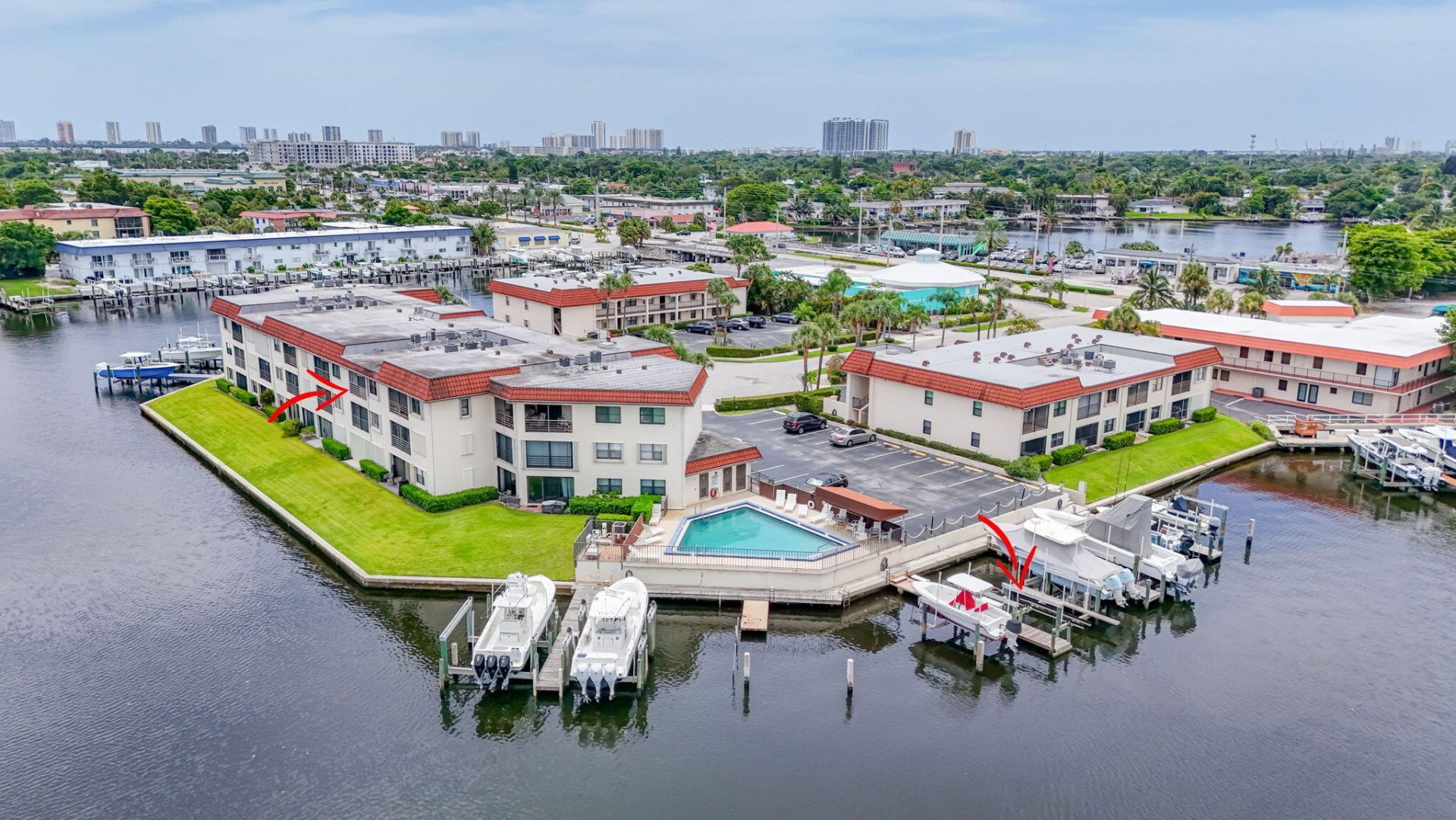 313 Lake Circle, Unit 311, North Palm Beach, FL 33408 Photo