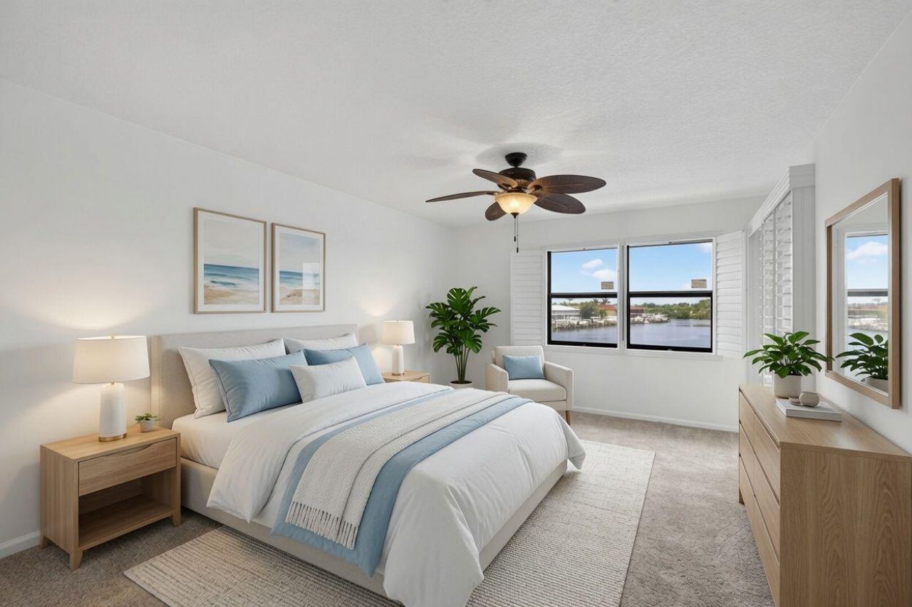 313 Lake Circle, Unit 311, North Palm Beach, FL 33408 Photo