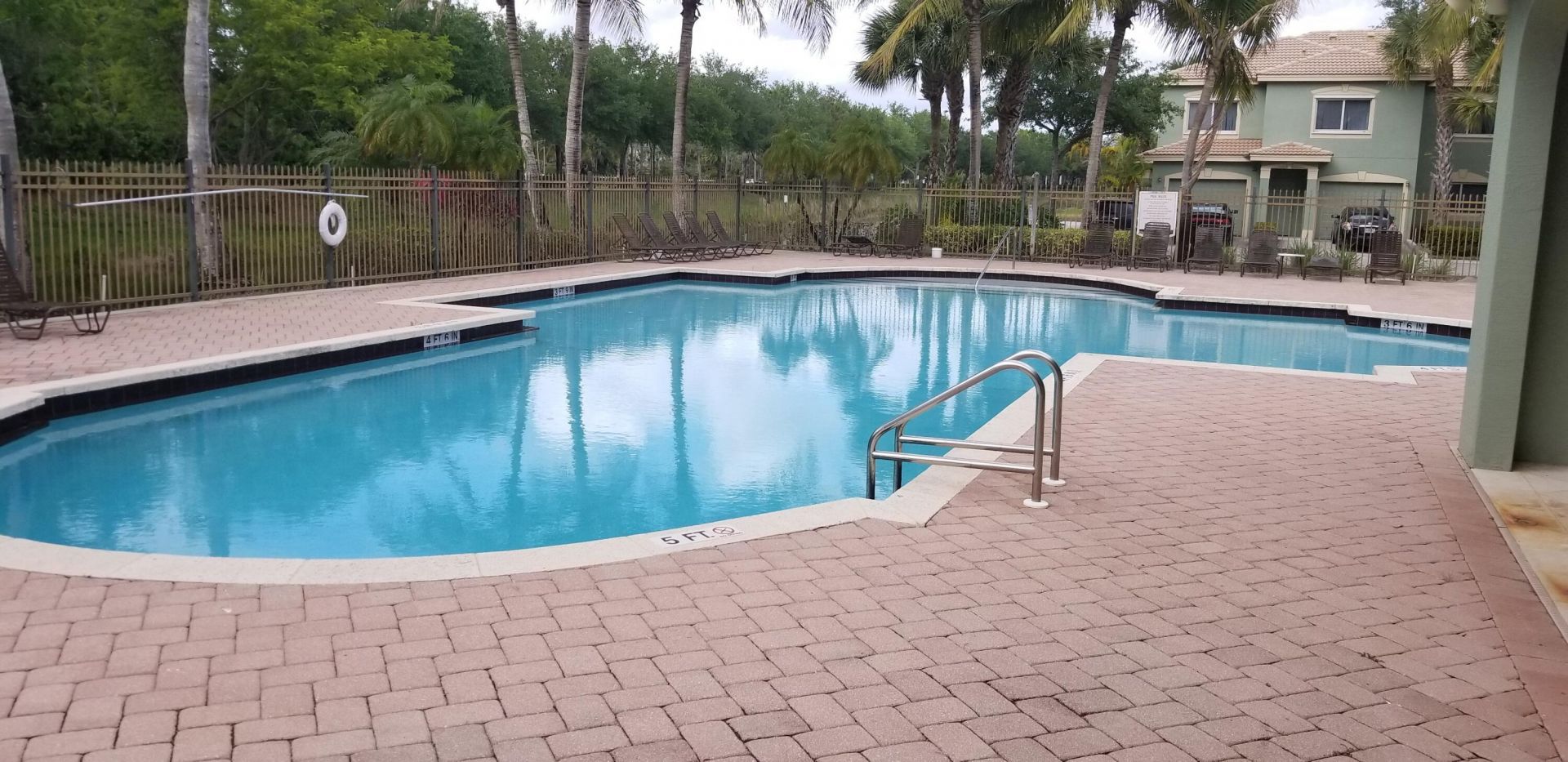 350 Crestwood Circle, Unit 201, Royal Palm Beach, FL 33411 Photo