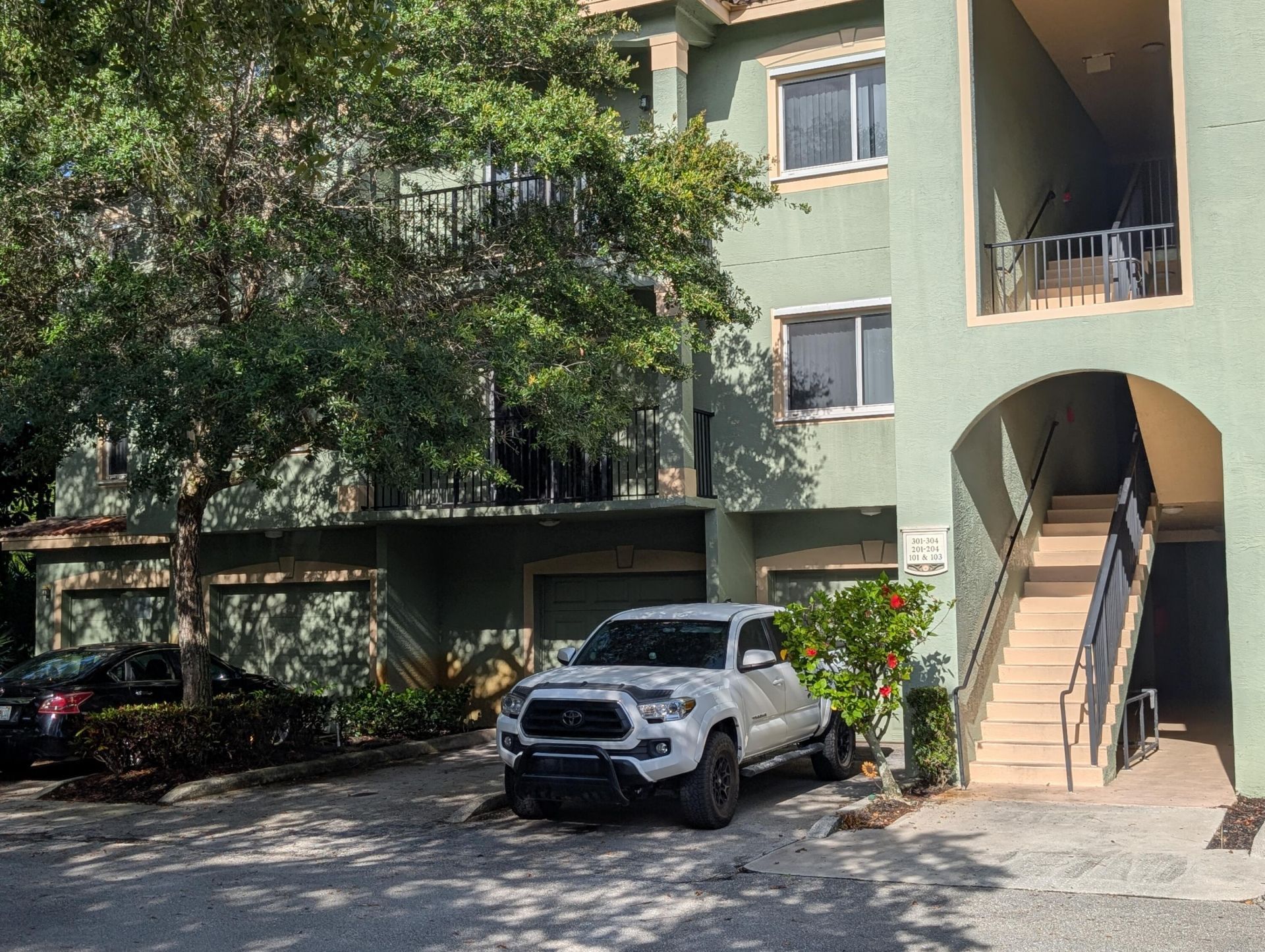 350 Crestwood Circle, Unit 201, Royal Palm Beach, FL 33411 Photo