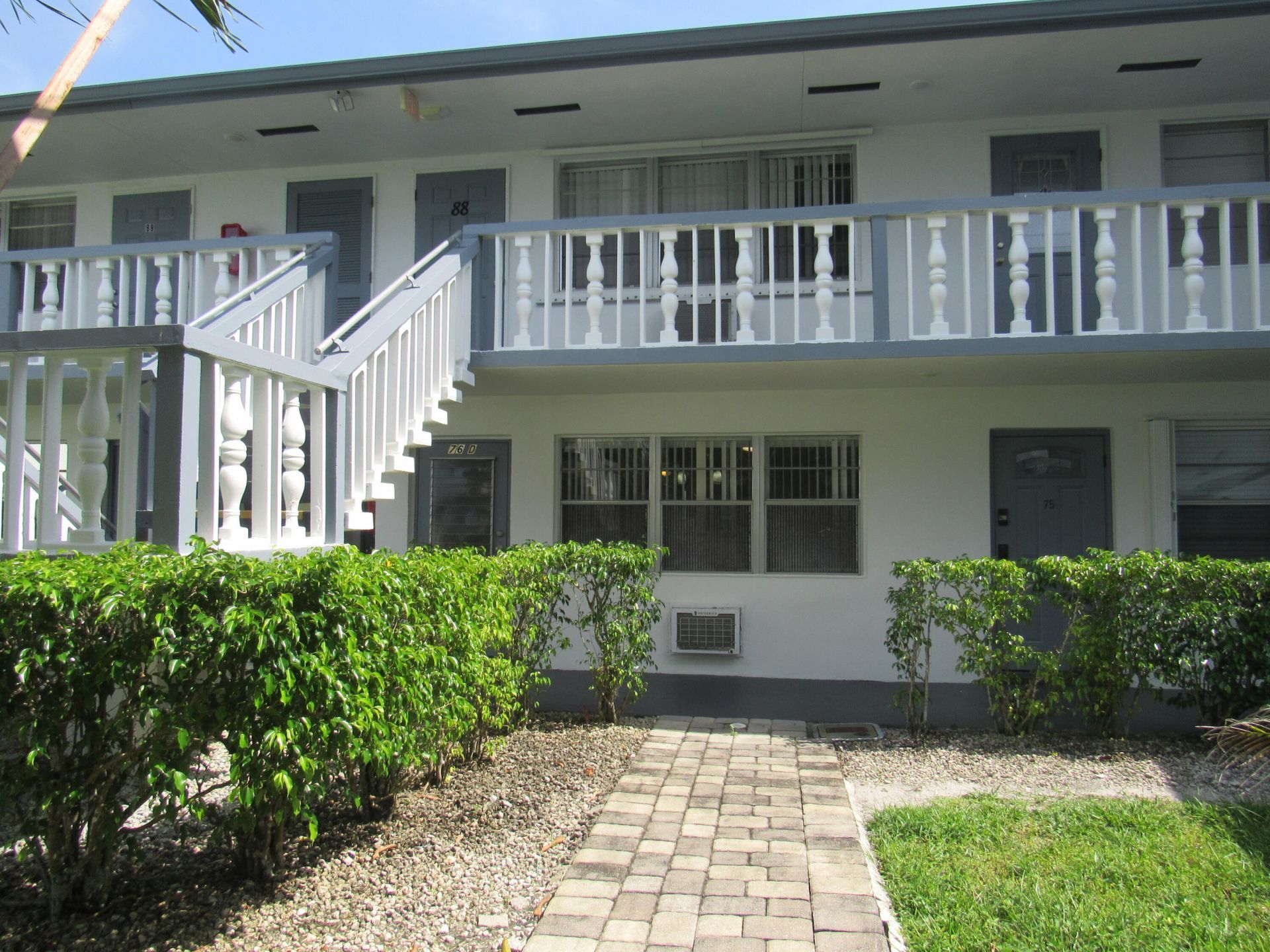 76 Cambridge D, West Palm Beach, FL 33417 Photo