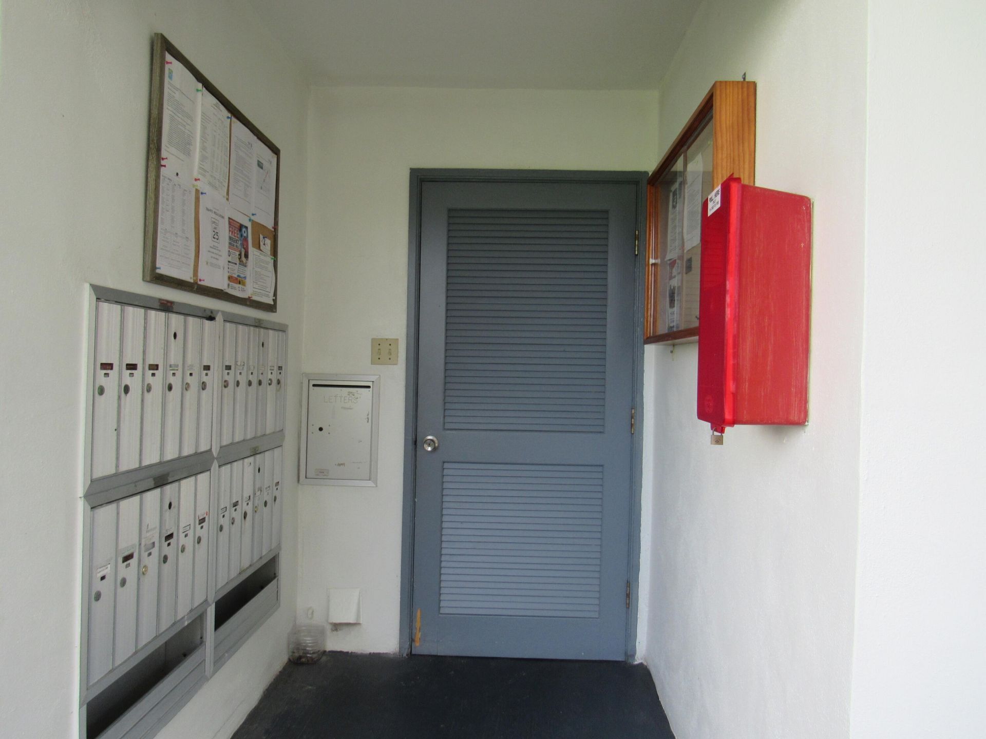 76 Cambridge D, West Palm Beach, FL 33417 Photo