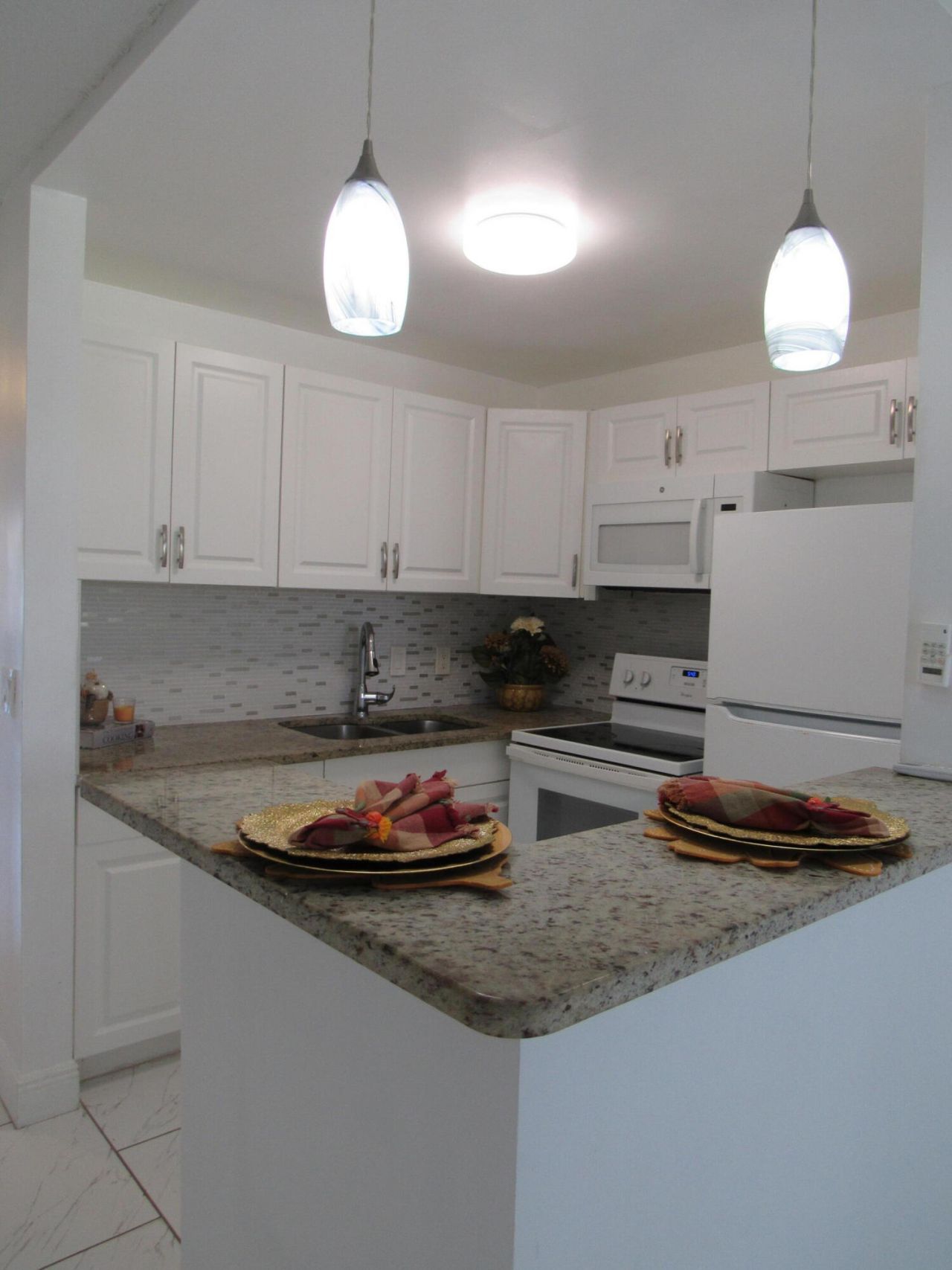 76 Cambridge D, West Palm Beach, FL 33417 Photo