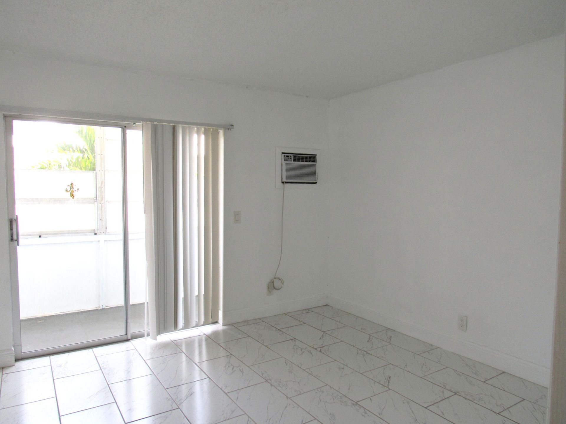 76 Cambridge D, West Palm Beach, FL 33417 Photo