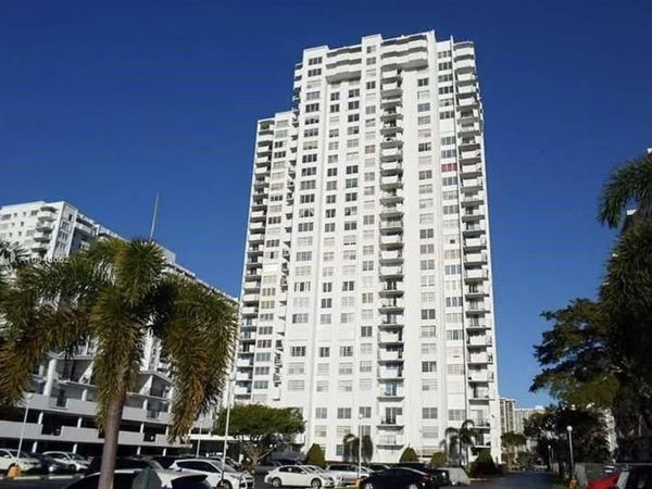 2780 NE 183RD Street, Unit 112, Aventura, FL 33160