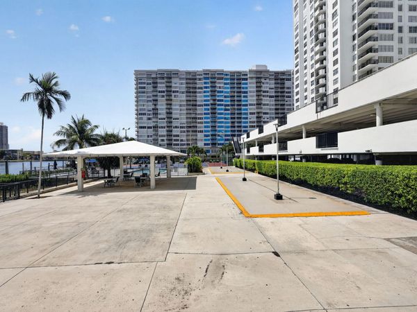 2780 NE 183RD Street, Unit 112, Aventura, FL 33160