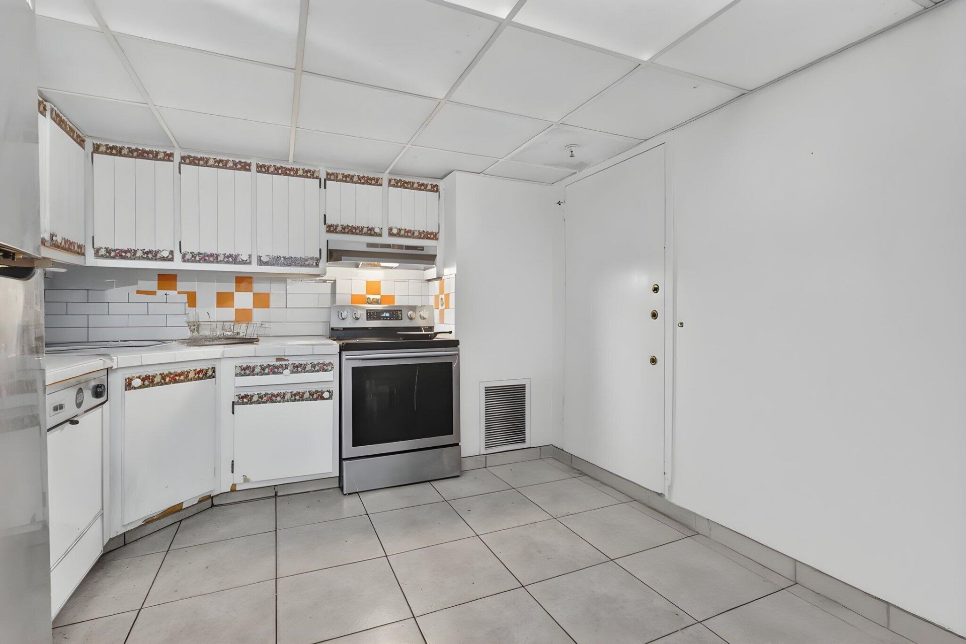 2780 NE 183rd Street, Unit 112, Aventura, FL 33160 Photo