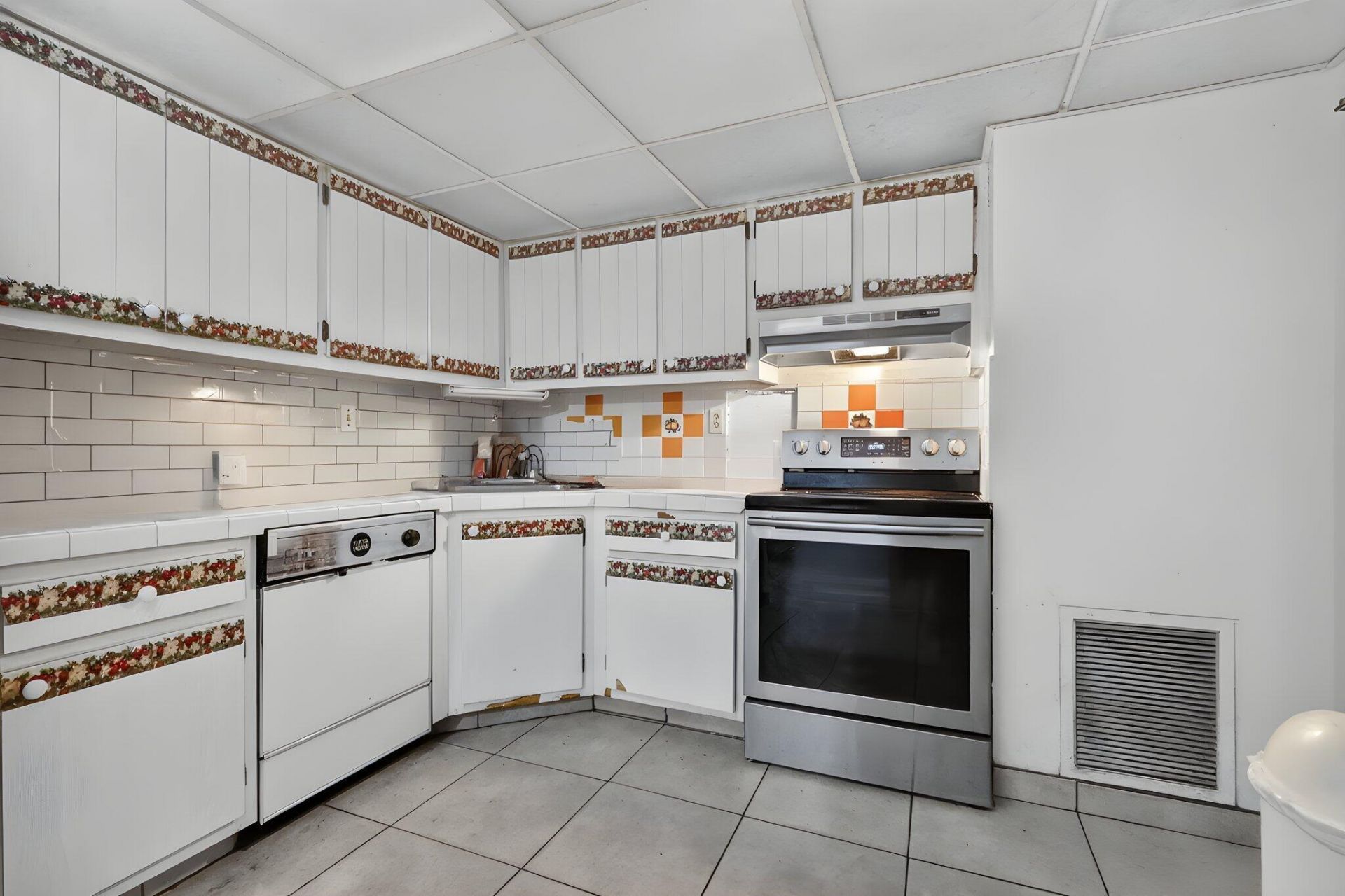 2780 NE 183rd Street, Unit 112, Aventura, FL 33160 Photo