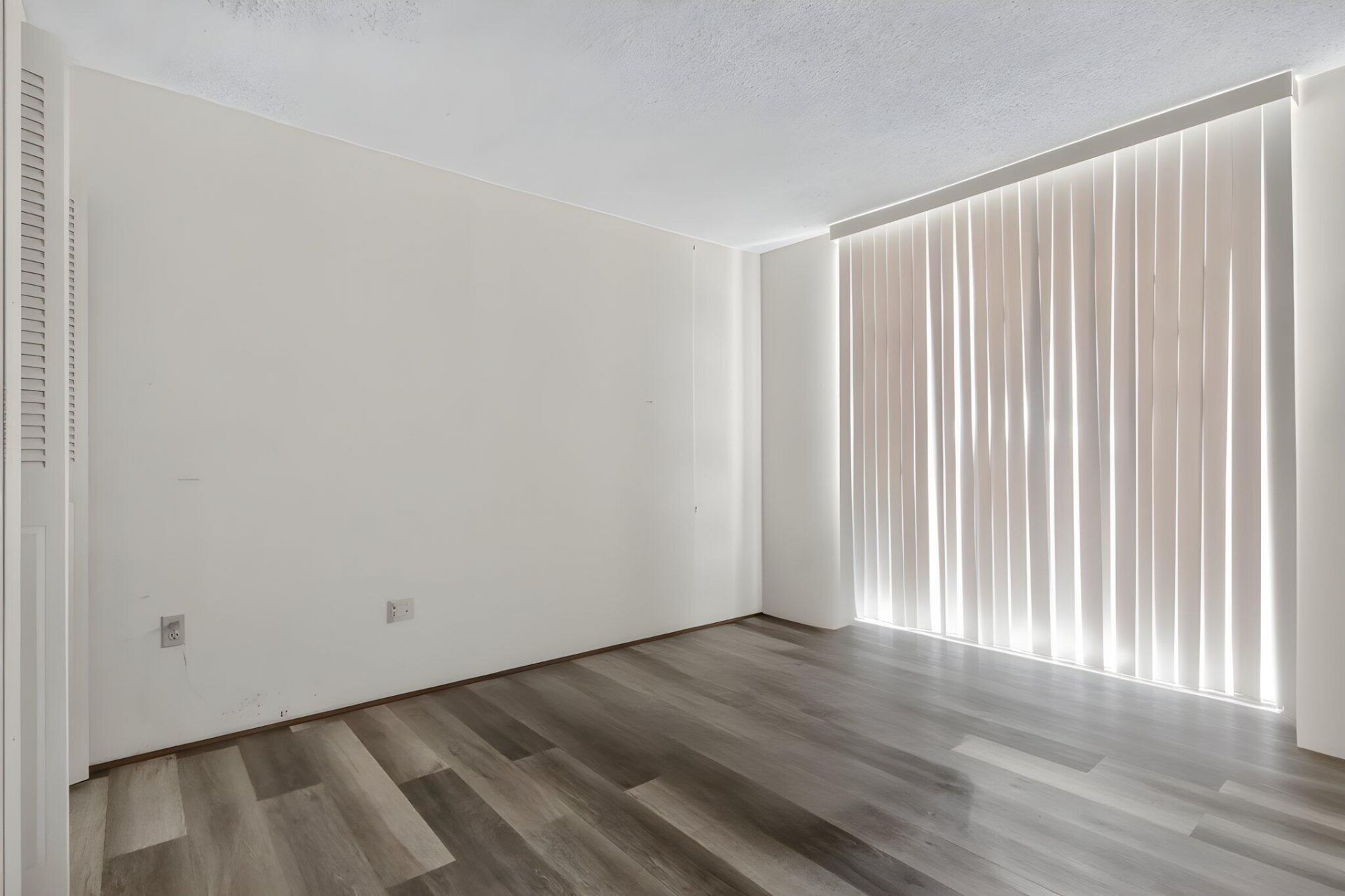 2780 NE 183rd Street, Unit 112, Aventura, FL 33160 Photo