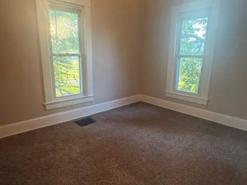 409 W Walnut Street, Mount Vernon, OH 43050 Photo 8
