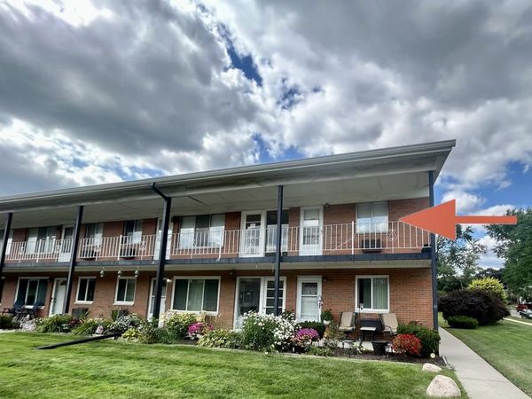 2215 Clawson Avenue, Royal Oak, MI 48073