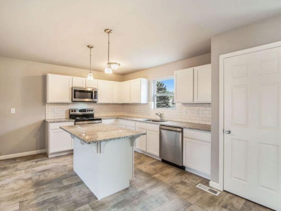 Property Image 6