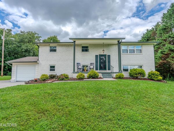 828 Freels Lane, Concord, TN 37922