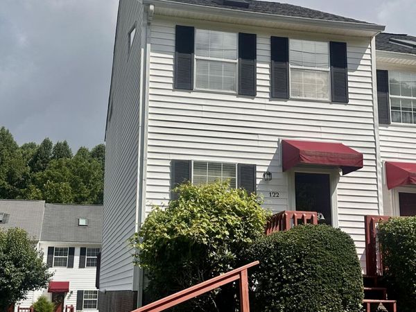 2931 Broad Street, Unit Apt 122, Bristol, TN 37620