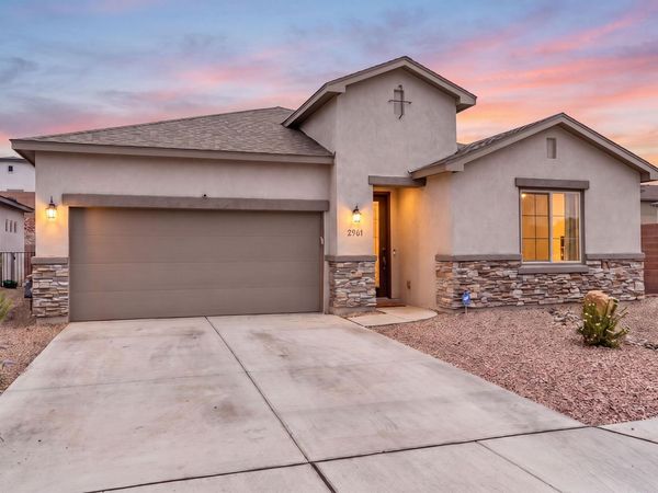 2901 Tierra Del Sol Avenue NE, Rio Rancho, NM 87144