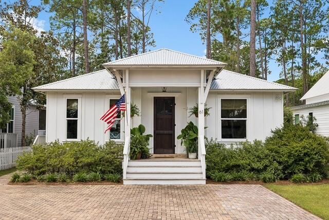 61 W Georgie Street, Santa Rosa Beach, FL 32459 Main Photo