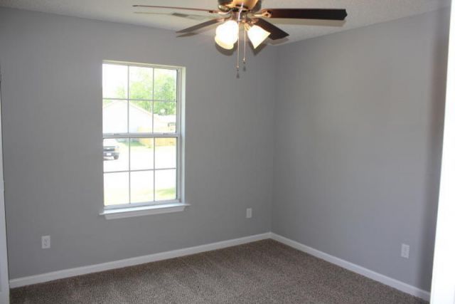 134 Ashdown Drive Photo 8