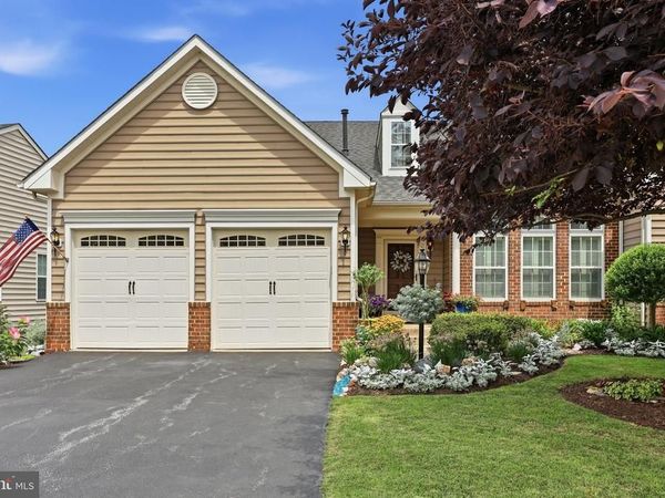 10521 EDWARDIAN LANE, Unit 142, NEW MARKET, MD 21774